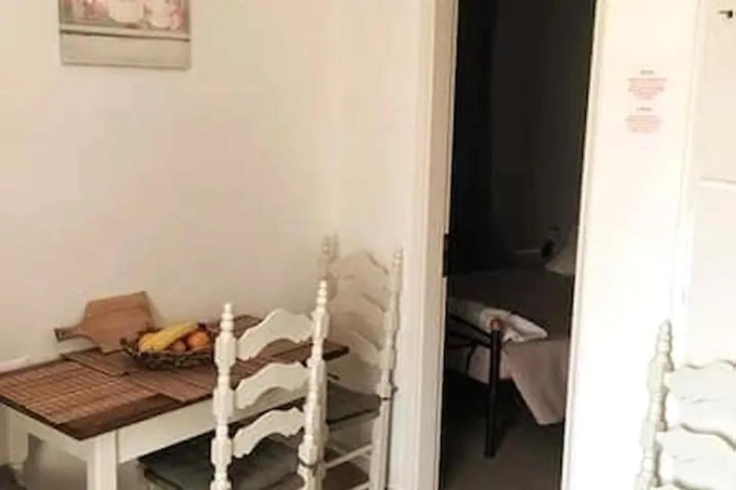 Golden Keys Apatment First Floor Appartement Moraḯtika Buitenkant foto